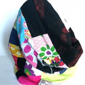 komin zimowy jesienny ciepły szyty z kawałków materiałów