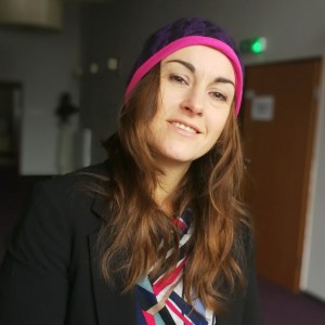 czapka damska fioletowa smerfetka