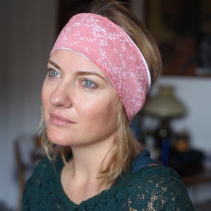 koronkowa opaska kolor łososiowy