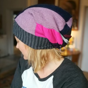 czapka wiosenna damska rozmiar uniwersalny, dobra na codzienne noszenie