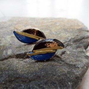 KOLCZYKI GEOMETRYCZNE NIEBIESKIE ZŁOTE CZARNE