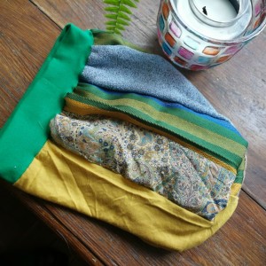 czapka damska smerfetka szyta patchworkowy.