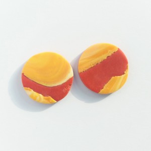 sztyfty koła ceglany z żółtym marmurkiem