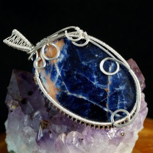 Sodalit, srebrny wisiorek z sodalitem, ręcznie wykonany, prezent dla niej, prezent dla mamy, prezent urodzinowy, niepowtarzalna biżuteria