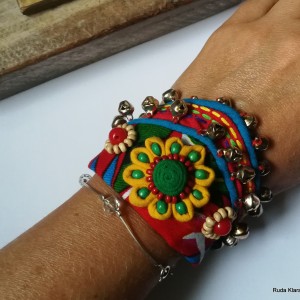 bransoletka handmade z materiału