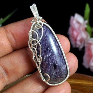 Czaroit, srebrny wisiorek z czaroitem, ręcznie wykonany, prezent dla niej, prezent dla mamy, prezent urodzinowy, biżuteria autorska