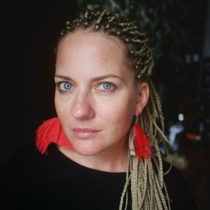 Klipsy czerwone pióra z rudym skubańcem