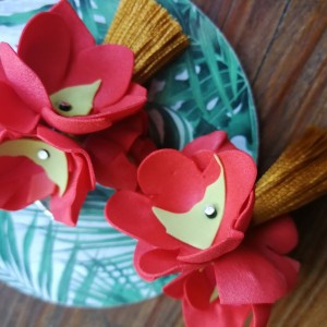 Klipsy kwiaty wiszące fredzle