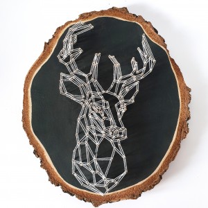 Geometryczny jeleń obraz na plastrze drewnianym