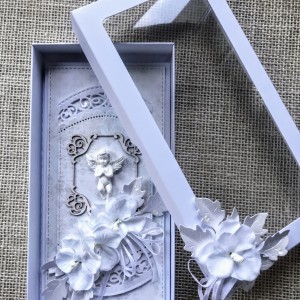 005 Kartka na Chrzest święty z aniołkiem.