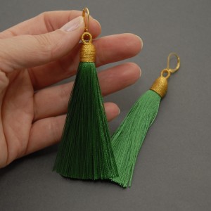 kolczyki lub klipsy z chwostami (zielone)