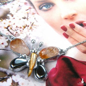 Delikatny naszyjnik z motylkiem cytrynowym