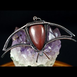 Krwawnik, Miedziany wisior z kamieniem krwistym ręcznie wykonany, prezent dla niej, prezent dla mamy prezent niepowtarzalna biżuteria