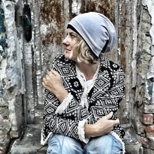 czapka damska na podszewce  szara