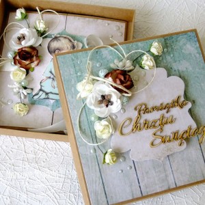 Personalizowany komplet, kartka w pudełku na chrzest dla chłopczyka