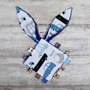 Szmatka sensoryczna z uszkami  Auta (387004)