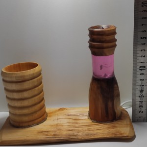 Lampka Led na biurko z kubkiem na przybory