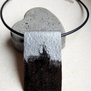 Zawieszka "Srebrno-czarna elegancja"