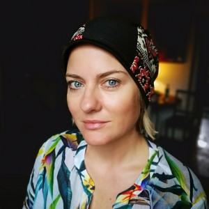 czapka na podszewce uniwersalna