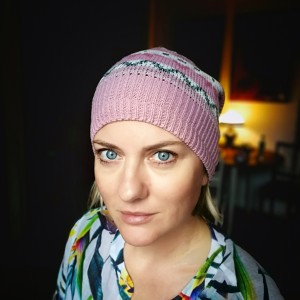 czapka na podszewce uniwersalna