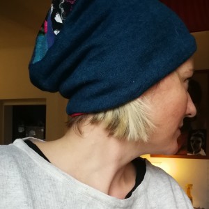 czapka na podszewce uniwersalna