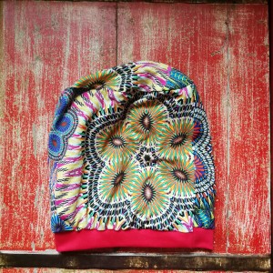 czapka na podszewce uniwersalna