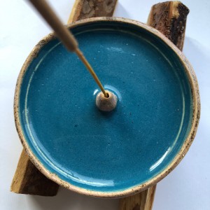 PALOLOPULI podstawka na kadzidełko