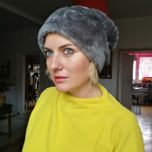 czapka futrzana damska szara handmade uszyta ze sztucznego futerka