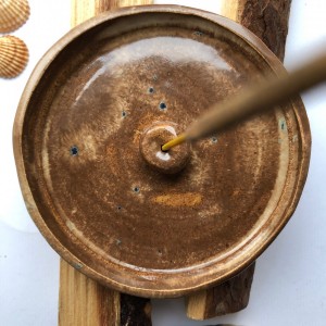 PALOLOPULI podstawka na kadzidełko