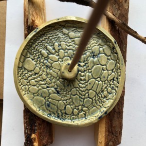 PALOLOPULI podstawka na kadzidełko