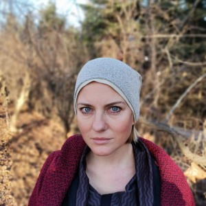 czapka damska uniwersalna szara