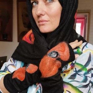 czarna chusta handmade wełniana handmade