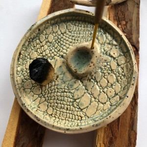 PALOLOPULI podstawka na kadzidełko i palosanto