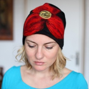 czapka welniana na podszewce