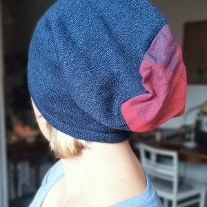 czapka damska granatowa smerfetka