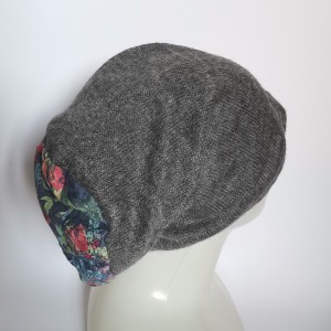 czapka damska dzianina szara z kolorowa górą