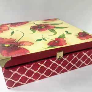 037,PUDEŁKO ,SZKATUŁKA ,HERBACIARKA DECOUPAGE w maki