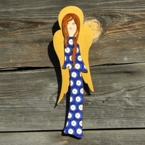 Ludowy anioł drewniany do powieszenia, wzór Bolesławiec, anioł rustykalny