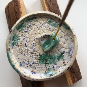 PALOLOPULI podstawka na kadzidełko i palosanto