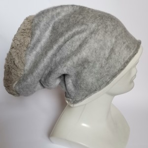 Czapka damska szara ciepła smerfetka