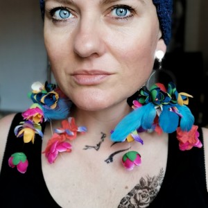 Klipsy kwiatowe lekkie długie wiszące