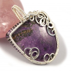Purpuryt, Srebrny wisior z purpurytem, ręcznie wykonany, prezent dla niej, prezent dla mamy, prezent urodzinowy, niepowtarzalna biżuteria.