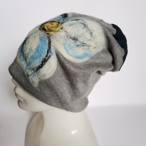 czapka welniana na podszewce