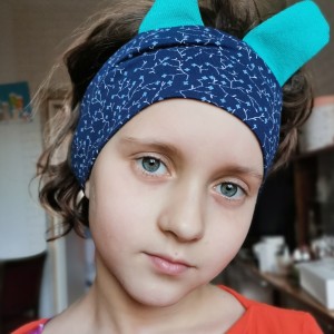 dzianinowa  opaska dziecięca 3 - 4lata