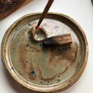 PALOLOPULI podstawka na kadzidełko i palosanto