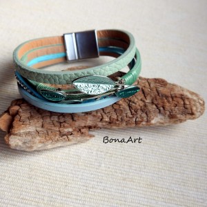 Bransoletka damska "Miętowa zieleń"