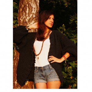 Grafitowy kardigan handmade z wełną merino