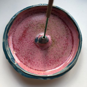 PALOLOPULI podstawka na kadzidełko