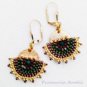 wachlarze z zielonym jadeitem