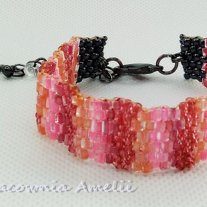 płonący róż beading bransoletka